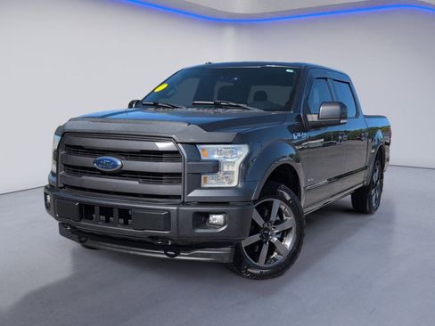 Used 2017 Ford F150 Lariat w/ Equipment Group 502A Luxury AWD/4WD image 2