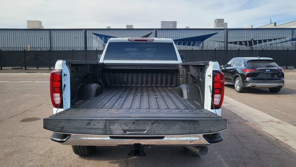 Used 2024 GMC Sierra 2500 Pro AWD/4WD image 11