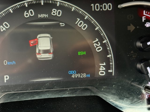 Used 2024 Toyota RAV4 XLE FWD image 15