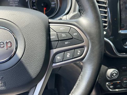 Used 2020 Jeep Cherokee High Altitude image 31