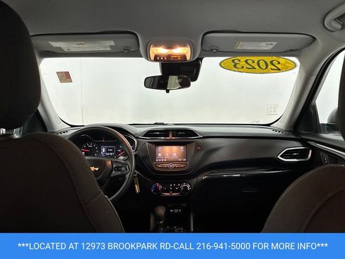 Used 2023 Chevrolet TrailBlazer LS FWD image 19