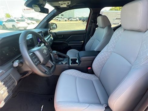 New 2025 Toyota Tacoma SR5 image 15