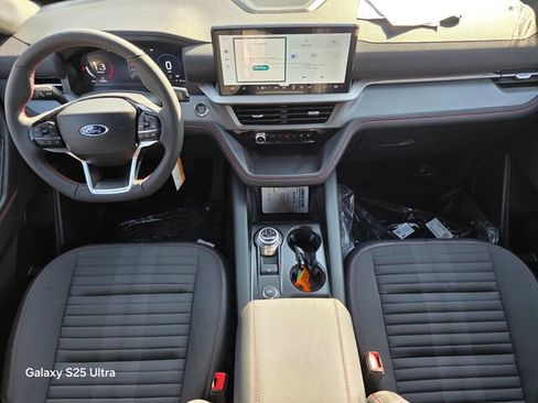 New 2026 Ford Explorer ST-Line image 16