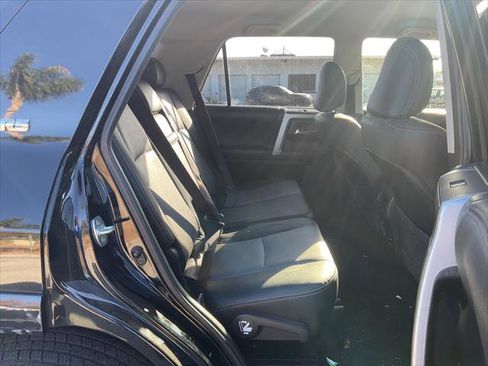 Used 2019 Toyota 4Runner SR5 Premium image 29