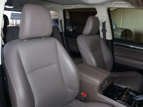 Used 2021 Lexus GX 460 Luxury w/ Sport Design Package image 42