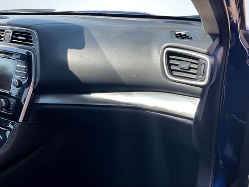 Used 2020 Nissan Maxima 3.5 SV image 17