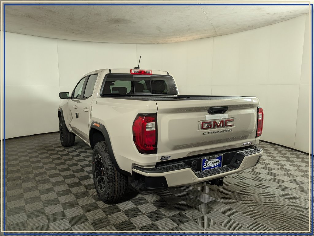 New 2026 GMC Canyon AT4 w/ Technology Plus Package AWD/4WD image 4