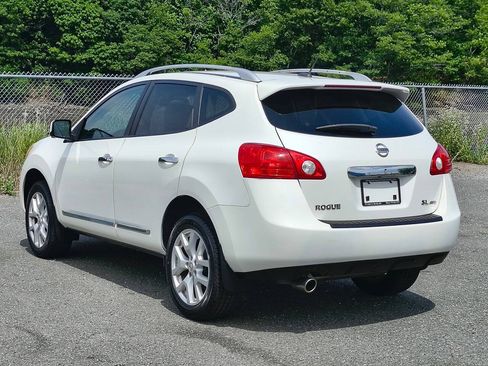 Used 2013 Nissan Rogue SL AWD/4WD image 5