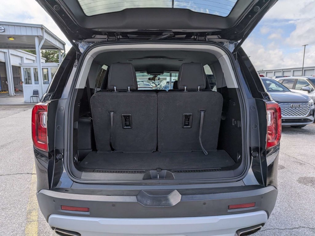 Used 2020 GMC Acadia SLE w/ LPO, Floor Liner Package AWD/4WD image 12