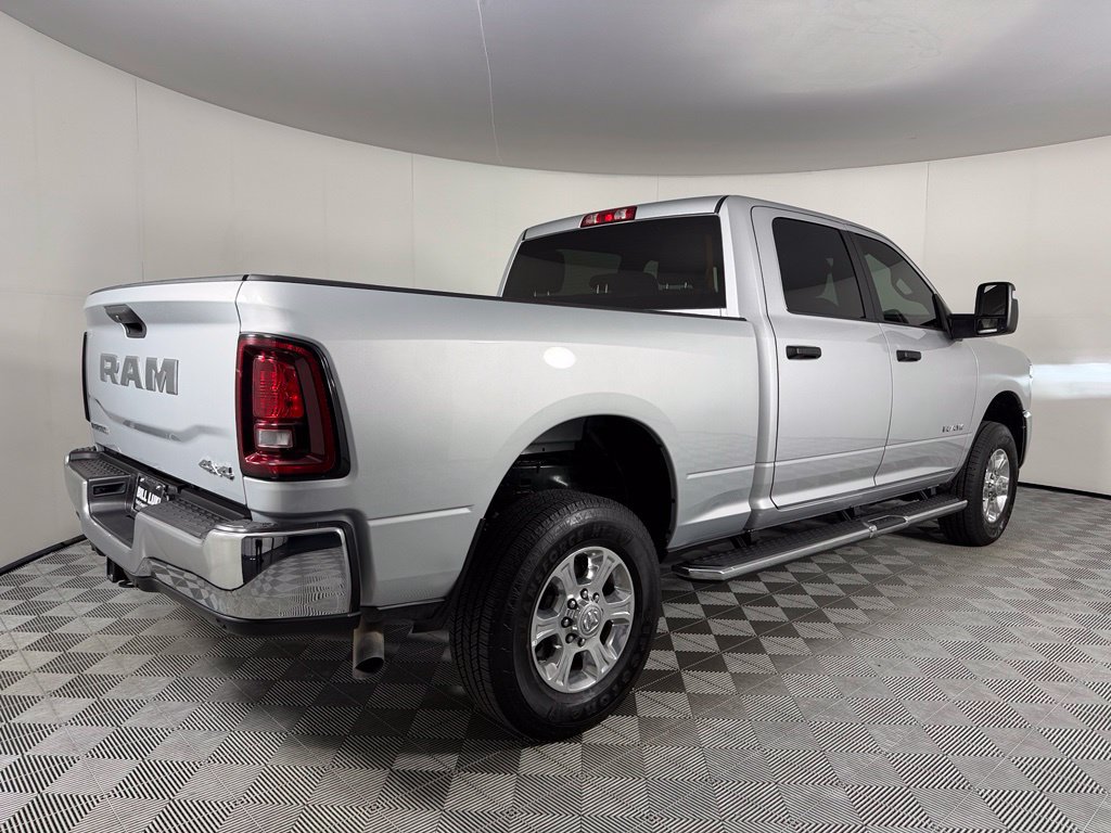 Used 2026 RAM 2500 Big Horn AWD/4WD image 9