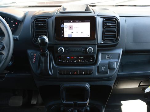 Used 2025 RAM ProMaster 2500 w/ Convenience Group FWD image 36