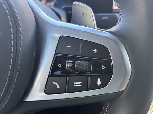 Used 2025 BMW X6 M60i image 10