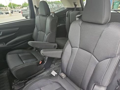 Used 2025 Subaru Ascent Premium AWD/4WD image 14