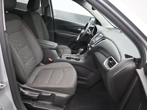Used 2021 Chevrolet Equinox LT AWD/4WD image 9