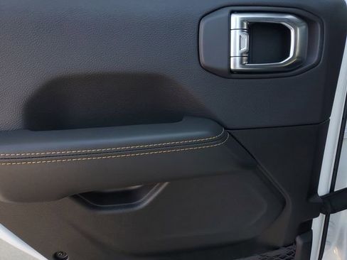 New 2026 Jeep Wrangler Unlimited Sahara image 14