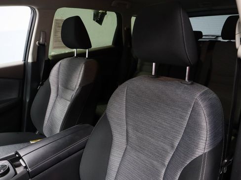 Certified 2023 Nissan Rogue SV image 28