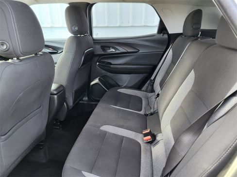 Used 2023 Chevrolet TrailBlazer LT image 14