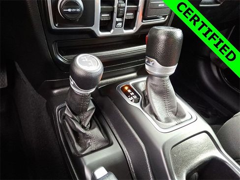 Used 2021 Jeep Wrangler Unlimited Sport image 14