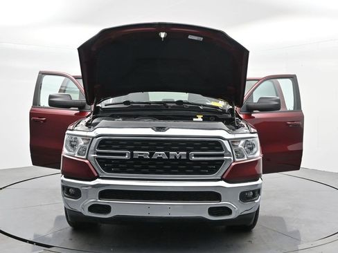 Used 2022 RAM 1500 Big Horn AWD/4WD image 34
