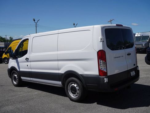 Used 2022 Ford Transit 150 Low Roof w/ Upfitter Package RWD image 4