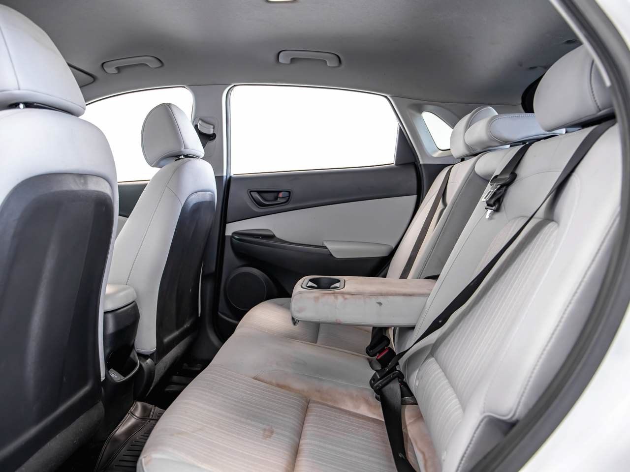 Used 2023 Hyundai Kona SEL w/ Cargo Package FWD image 18