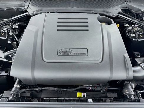 New 2026 Land Rover Discovery Dynamic SE AWD/4WD image 32