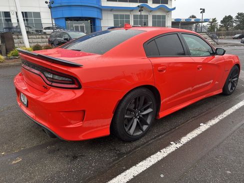Used 2021 Dodge Charger R/T w/ Plus Group image 6