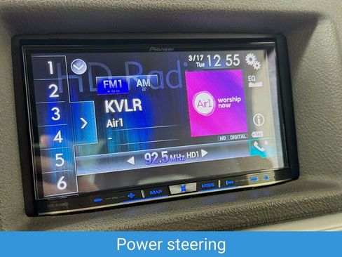 Used 2004 Chevrolet SSR w/ Preferred Equipment Group image 18