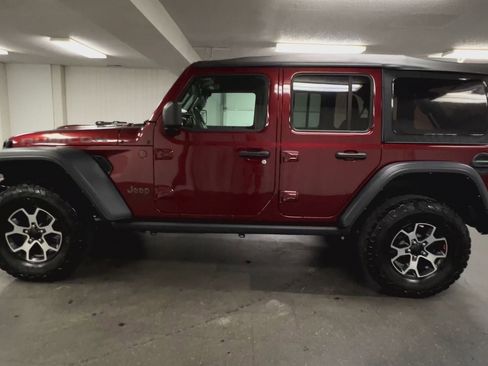 Used 2022 Jeep Wrangler Unlimited Rubicon w/ Cold Weather Group image 40