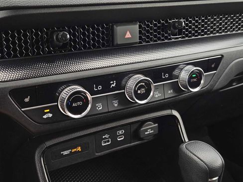 Used 2024 Honda CR-V EX image 18