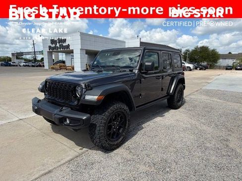 Used 2025 Jeep Wrangler Willys image 1