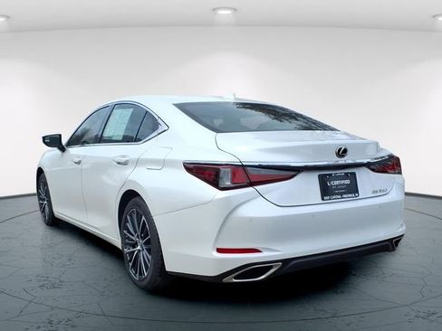 Certified 2024 Lexus ES 350 w/ Premium Package image 22