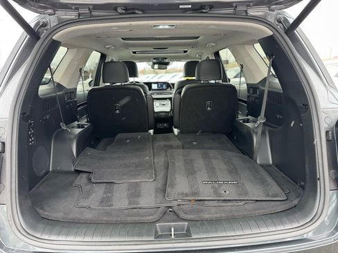 Used 2021 Hyundai Palisade Limited w/ Cargo Package image 20