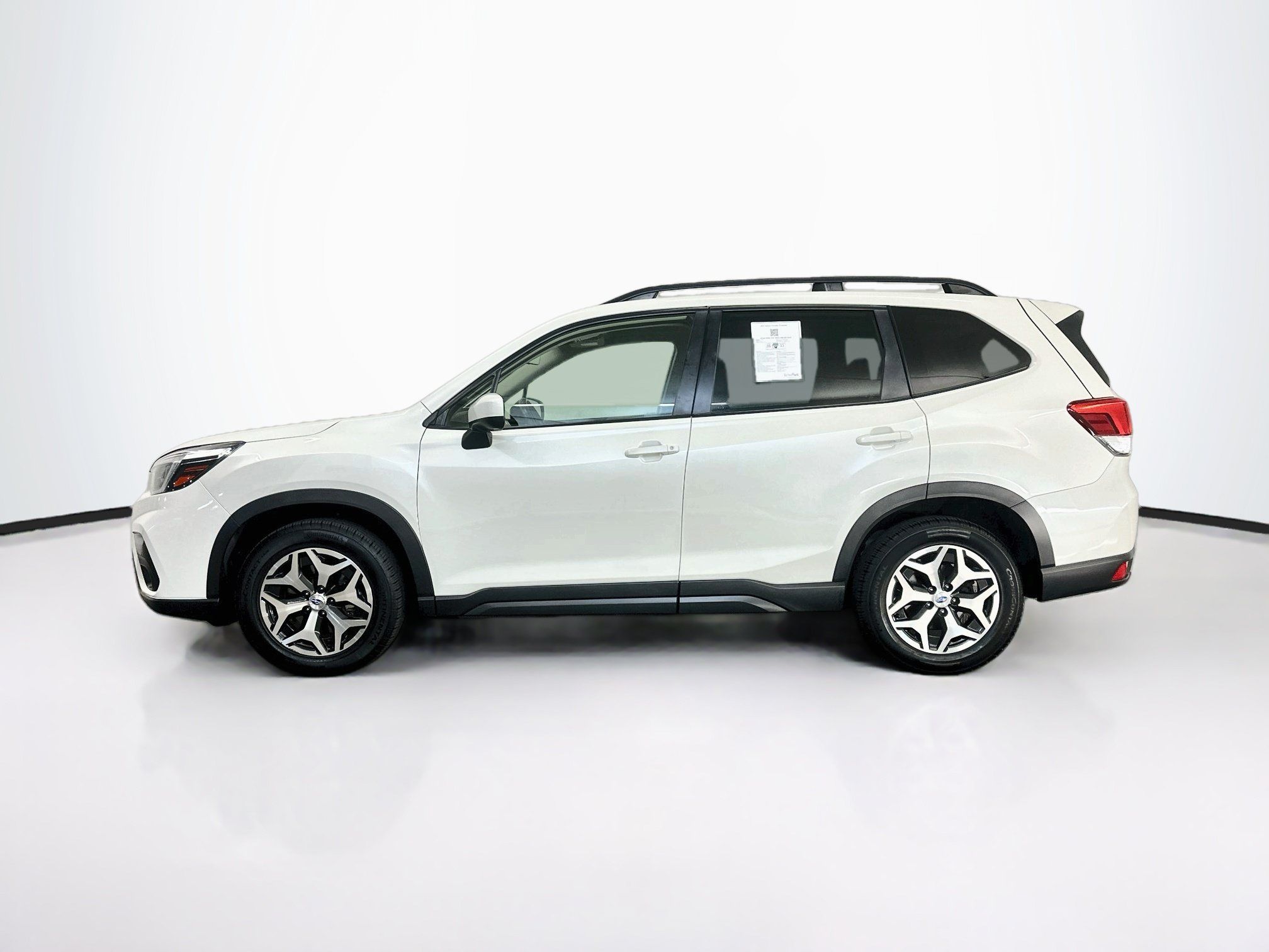 Used 2021 Subaru Forester Premium w/ Popular Package #1 AWD/4WD image 4