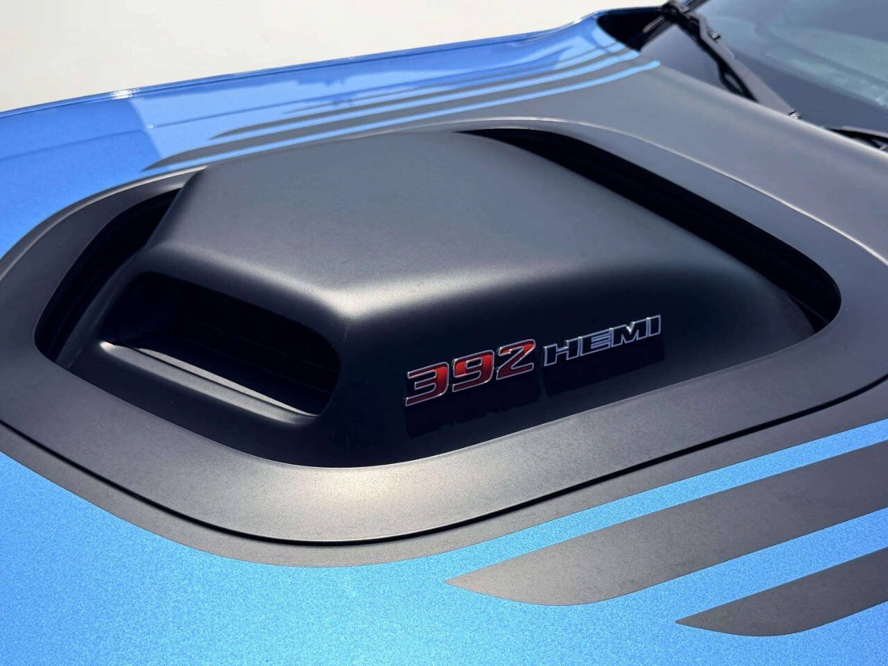 Used 2019 Dodge Challenger R/T Scat Pack w/ Shaker Package RWD image 9