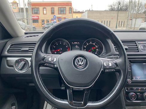 Used 2016 Volkswagen Passat 1.8T SE image 26