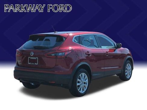 Used 2021 Nissan Rogue Sport S FWD image 5