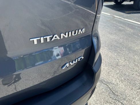 Used 2019 Ford EcoSport Titanium AWD/4WD image 38