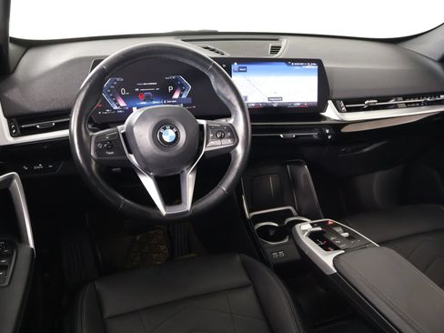 Used 2023 BMW X1 xDrive28i w/ Convenience Package AWD/4WD image 2