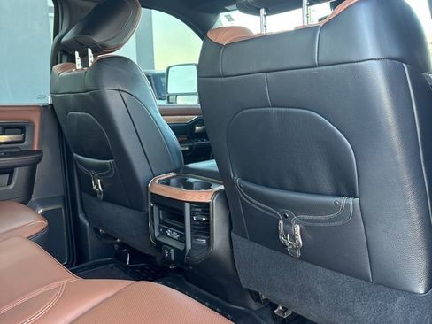 Used 2024 RAM 3500 Limited w/ Safety Group image 34