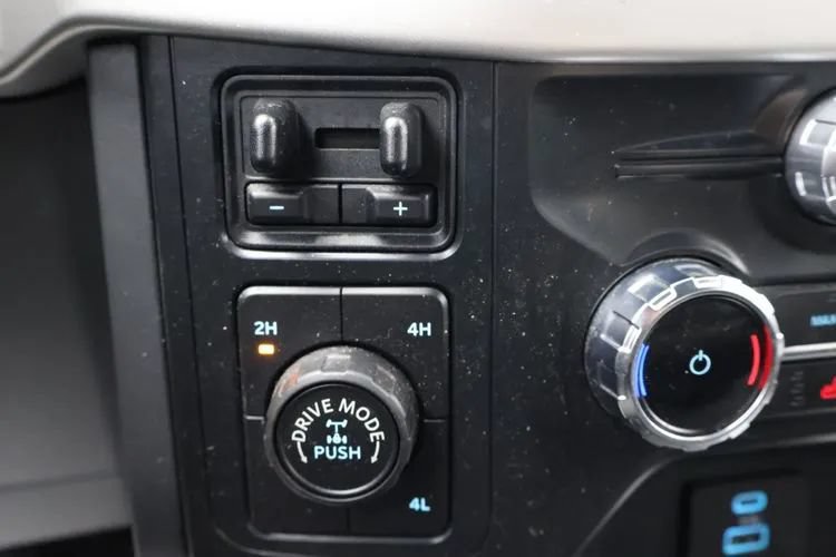 Used 2022 Ford F150 XLT w/ Equipment Group 302A High AWD/4WD image 34