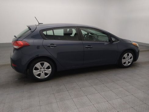 Used 2016 Kia Forte LX image 10