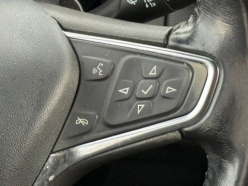 Used 2021 Chevrolet Equinox LT FWD image 29