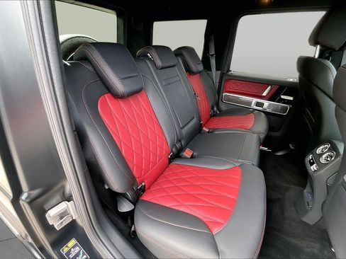 Used 2026 Mercedes-Benz G 63 AMG 4MATIC image 19