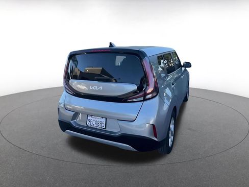 Used 2025 Kia Soul LX w/ LX Technology Package image 14