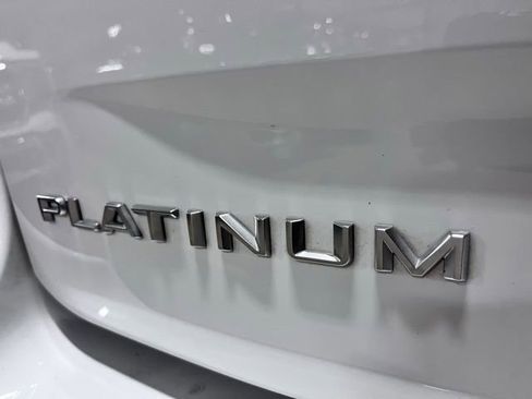 Used 2025 Ford Expedition Platinum AWD/4WD image 34