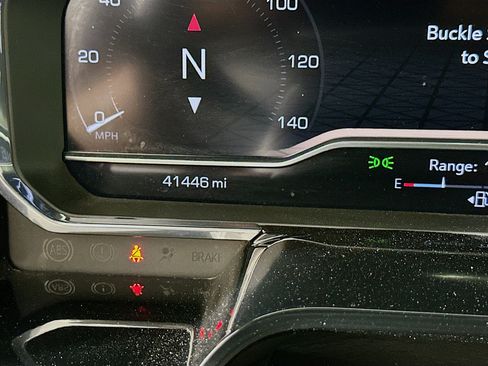 Used 2025 GMC Sierra 1500 SLT image 17