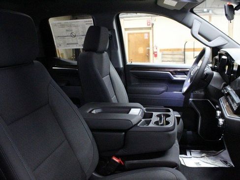 New 2026 GMC Sierra 1500 Elevation image 10