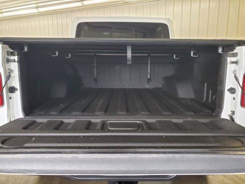 Used 2021 Jeep Gladiator Overland w/ Popular Equipment Package AWD/4WD image 8