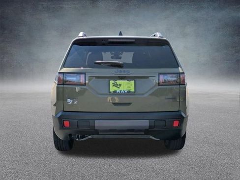 New 2026 Jeep Cherokee Laredo AWD/4WD image 5